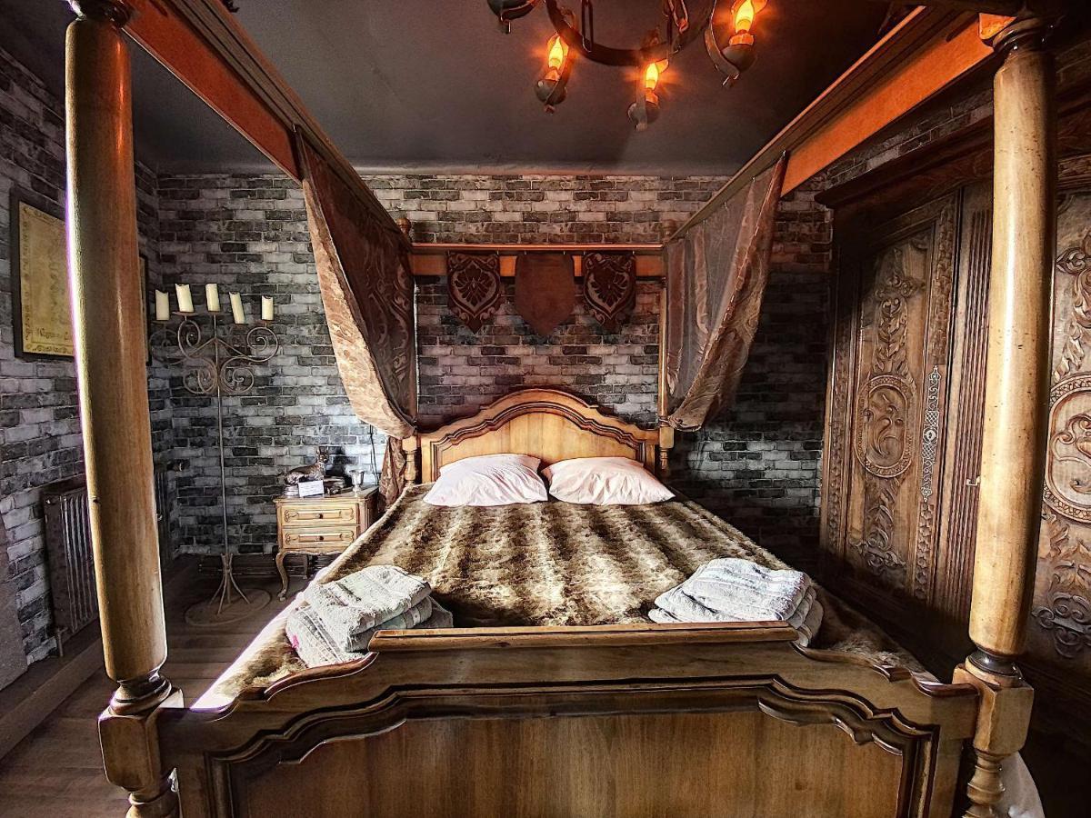 Apartment Logement Unique Inspire De Game Of Thrones Au Coeur De *